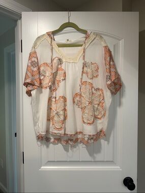 POL Cream with Peach Floral Patchwork Top